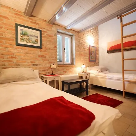 Gasthuis Pequena Perla Rooms Vrsi