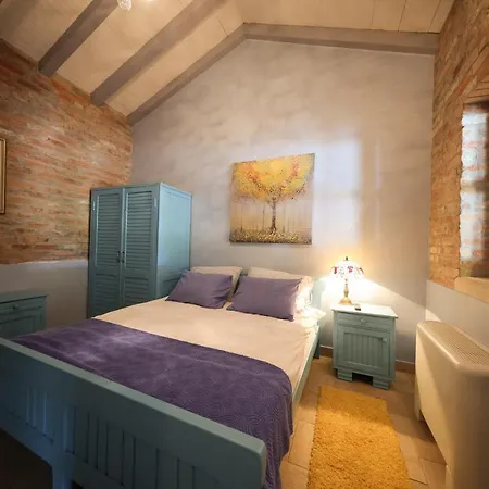 Pequena Perla Rooms Pensionat
