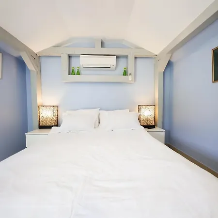 Pensionat Pequena Perla Rooms *