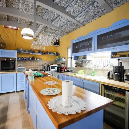 Pensionat Pequena Perla Rooms
